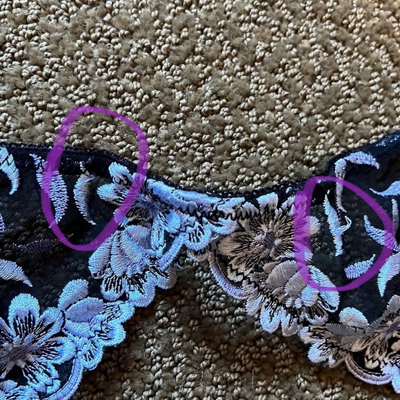 Black with Floral Embroidery Garter Belt - Picture 11 of 11